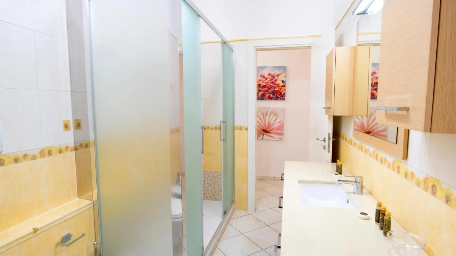Elegantis Giolitti Suite Apartment Rome 0*,  Italy